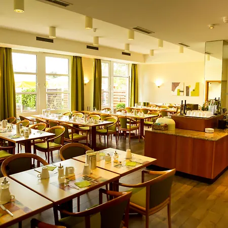 Hk 4* デュッセルドルフ