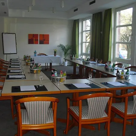 Hk 4* デュッセルドルフ