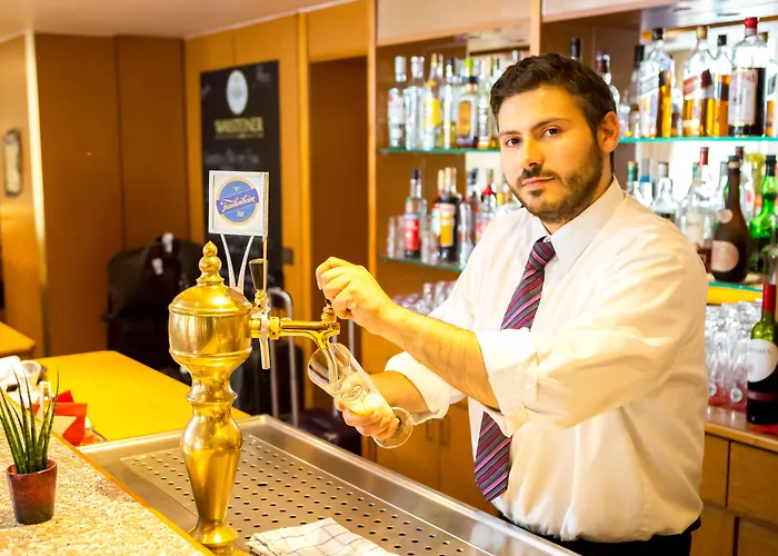 Ξενοδοχείο Hk